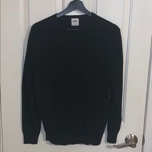 Men’s Zara black sweater